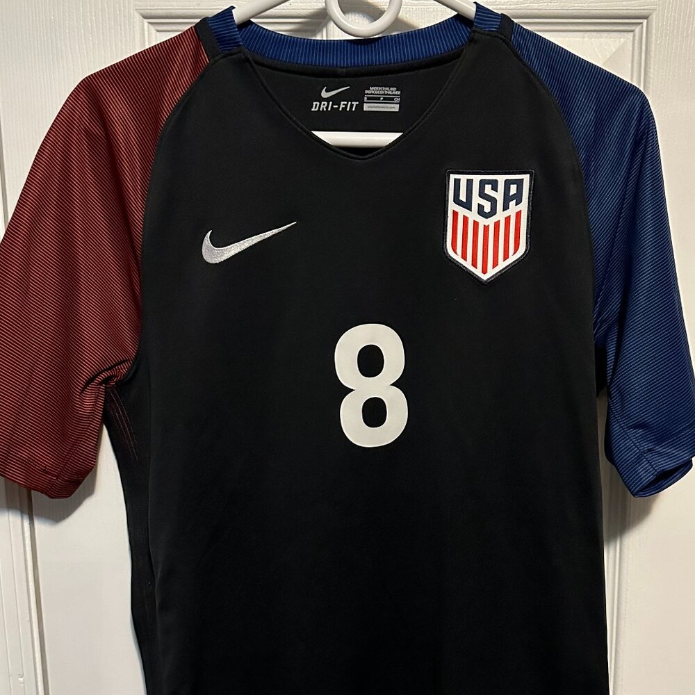 Nike USMNT Dempsey Jersey